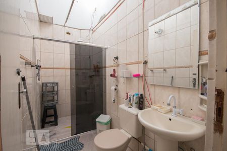 Banheiro de casa à venda com 2 quartos, 80m² em Vila Carrao, São Paulo