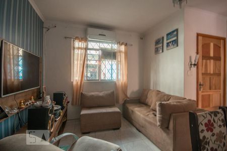 Sala de casa para alugar com 2 quartos, 80m² em Vila Carrao, São Paulo