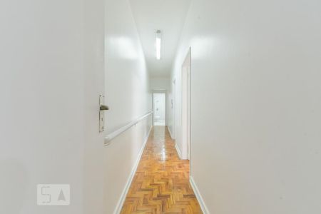 Corredor de apartamento à venda com 3 quartos, 180m² em Santa Cecília, São Paulo