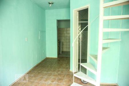 Sala de casa à venda com 1 quarto, 50m² em São José, Porto Alegre