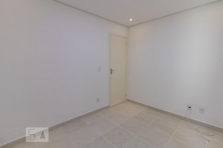 Quarto 2 de casa de condomínio para alugar com 3 quartos, 50m² em Vila Mazzei, São Paulo