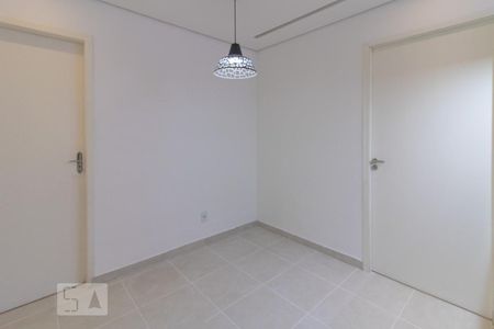 Sala de casa de condomínio para alugar com 3 quartos, 50m² em Vila Mazzei, São Paulo