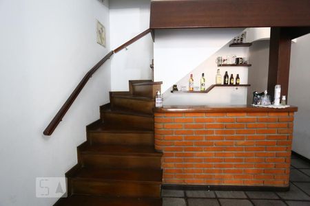 Sala - Bar de casa à venda com 3 quartos, 170m² em Cipava, Osasco