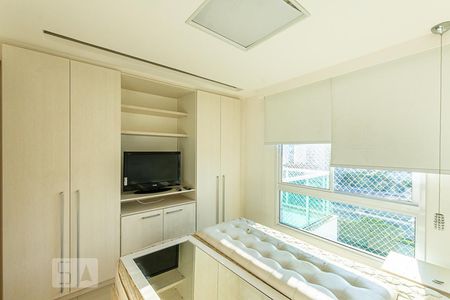 Suite  de apartamento à venda com 2 quartos, 87m² em Icaraí, Niterói