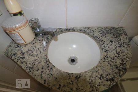 Lavabo - pia de apartamento para alugar com 4 quartos, 93m² em Vila Gomes Cardim, São Paulo