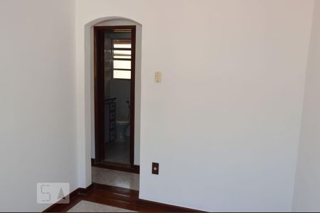 Quarto 1 de apartamento à venda com 3 quartos, 80m² em Santa Rosa, Niterói