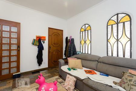 Sala de casa para alugar com 2 quartos, 200m² em Jardim Vera Cruz, São Paulo