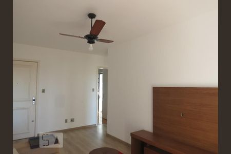 Sala de apartamento à venda com 1 quarto, 66m² em Santo Antônio, Porto Alegre