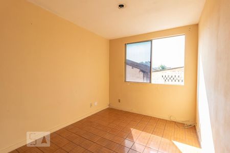 Sala de apartamento para alugar com 2 quartos, 54m² em Pilares, Rio de Janeiro