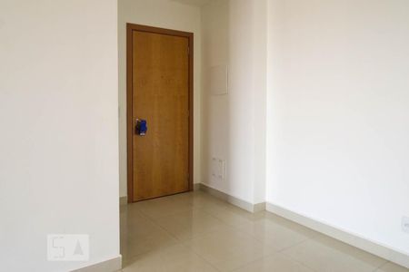 Sala de apartamento para alugar com 3 quartos, 80m² em Samambaia Sul (samambaia), Brasília