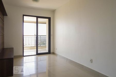 Sala de apartamento para alugar com 3 quartos, 80m² em Samambaia Sul (samambaia), Brasília