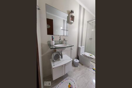 Apartamento à venda com 149m², 3 quartos e 4 vagas Apartamento à venda com 149m², 3 quartos e 4 vagasBanheiro 2