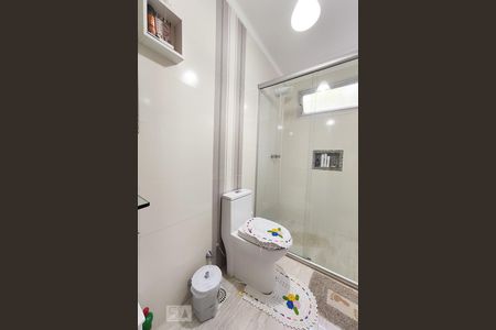 Apartamento à venda com 149m², 3 quartos e 4 vagas Apartamento à venda com 149m², 3 quartos e 4 vagasBanheiro 2