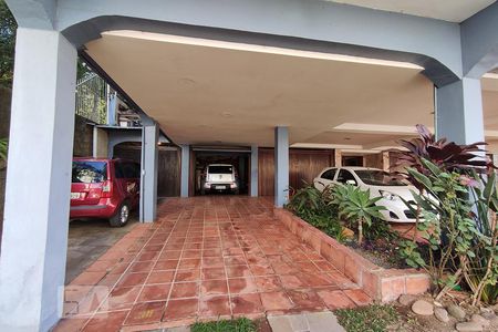 Apartamento à venda com 149m², 3 quartos e 4 vagas Apartamento à venda com 149m², 3 quartos e 4 vagasBox