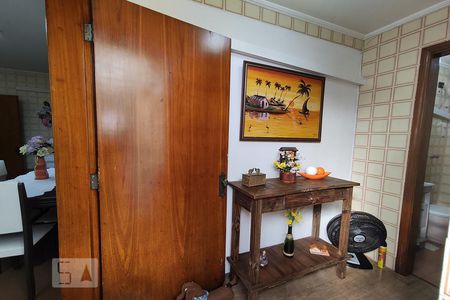 Apartamento à venda com 149m², 3 quartos e 4 vagas Apartamento à venda com 149m², 3 quartos e 4 vagasHall de Entrada