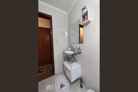 Apartamento à venda com 149m², 3 quartos e 4 vagas Apartamento à venda com 149m², 3 quartos e 4 vagasBanheiro 2