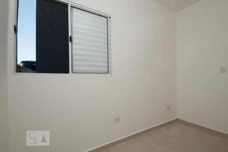 Quarto2 de apartamento para alugar com 2 quartos, 44m² em Parque Sevilha, São Paulo