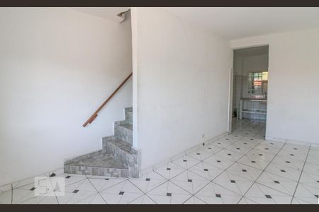 Sala de casa de condomínio para alugar com 2 quartos, 65m² em Vila Medeiros, São Paulo