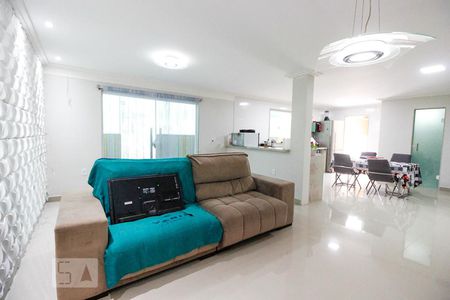 Sala de casa de condomínio à venda com 2 quartos, 300m² em Vargem Grande, Rio de Janeiro