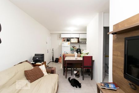 Sala de Estar de apartamento à venda com 2 quartos, 46m² em Jardim Íris, São Paulo