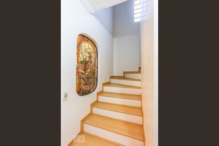 Escada de casa à venda com 3 quartos, 125m² em Jardim das Vertentes, São Paulo