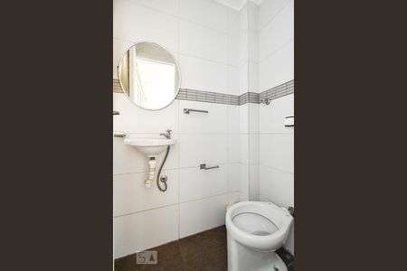 Lavabo de apartamento para alugar com 2 quartos, 100m² em Santa Cecília, São Paulo