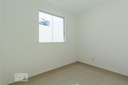 Quarto 2 de apartamento para alugar com 2 quartos, 55m² em Candelária, Belo Horizonte