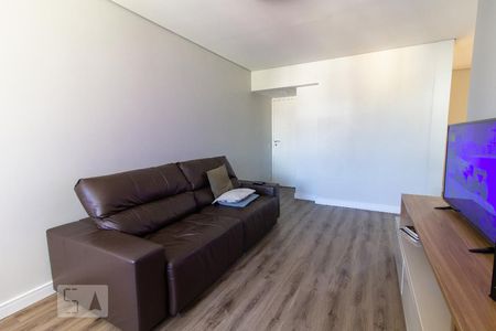Sala 1 de apartamento à venda com 3 quartos, 120m² em Floresta, Belo Horizonte