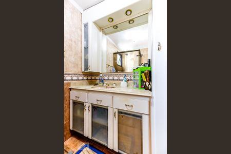 Apartamento à venda com 93m², 3 quartos e 2 vagas Apartamento à venda com 93m², 3 quartos e 2 vagasBanheiro da Suíte