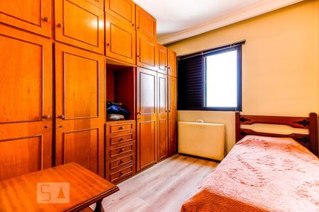 Apartamento à venda com 93m², 3 quartos e 2 vagas Apartamento à venda com 93m², 3 quartos e 2 vagasQuarto 3