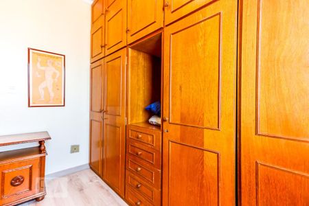 Apartamento à venda com 93m², 3 quartos e 2 vagas Apartamento à venda com 93m², 3 quartos e 2 vagasQuarto 3