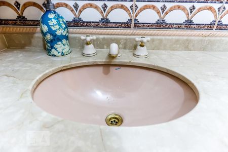 Apartamento à venda com 93m², 3 quartos e 2 vagas Apartamento à venda com 93m², 3 quartos e 2 vagasBanheiro