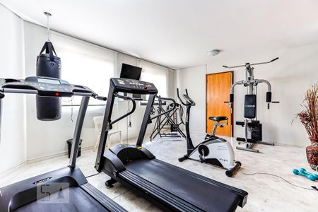 Apartamento à venda com 93m², 3 quartos e 2 vagas Apartamento à venda com 93m², 3 quartos e 2 vagasÁrea Comum - Academia