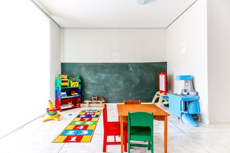 Apartamento à venda com 93m², 3 quartos e 2 vagas Apartamento à venda com 93m², 3 quartos e 2 vagasÁrea Comum - Salão de Jogos - Brinquedoteca
