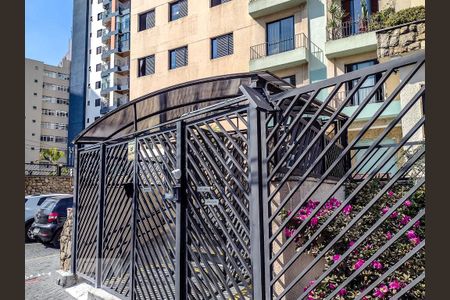 Apartamento à venda com 93m², 3 quartos e 2 vagas Apartamento à venda com 93m², 3 quartos e 2 vagasFachada