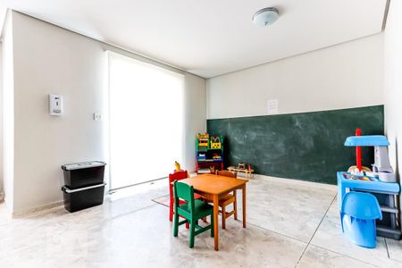 Apartamento à venda com 93m², 3 quartos e 2 vagas Apartamento à venda com 93m², 3 quartos e 2 vagasÁrea Comum - Salão de Jogos - Brinquedoteca