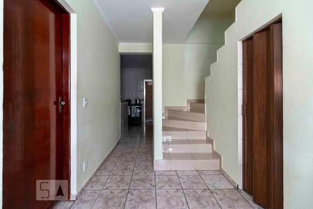 Corredor de casa à venda com 3 quartos, 59m² em Vila Taquari, São Paulo