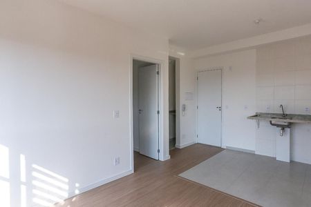 Sala de Estar de apartamento para alugar com 1 quarto, 40m² em Jardim Gilda Maria, São Paulo