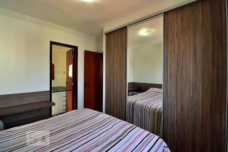 Quarto Suíte de apartamento para alugar com 2 quartos, 63m² em Vila Pires, Santo André