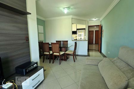 Sala de apartamento para alugar com 2 quartos, 63m² em Vila Pires, Santo André