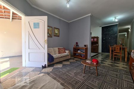 Sala de Estar de casa para alugar com 4 quartos, 147m² em Wanel Ville, Sorocaba