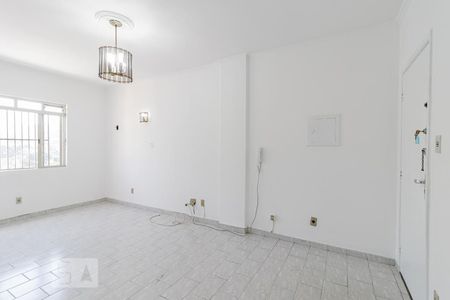 Sala de apartamento à venda com 2 quartos, 77m² em Sé, São Paulo