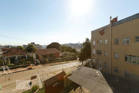 Vista de apartamento à venda com 2 quartos, 60m² em Medianeira, Porto Alegre