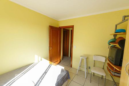 Quarto 1 de apartamento à venda com 2 quartos, 60m² em Medianeira, Porto Alegre