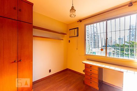 Quarto 1 de apartamento à venda com 2 quartos, 72m² em Santa Rosa, Niterói