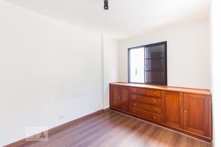 Quarto 2 de apartamento para alugar com 2 quartos, 50m² em Brás, São Paulo