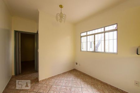 Sala de casa para alugar com 1 quarto, 36m² em Jardim Santa Bárbara, Guarulhos
