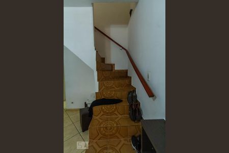 Escada de casa à venda com 3 quartos, 164m² em Paulicéia, São Bernardo do Campo