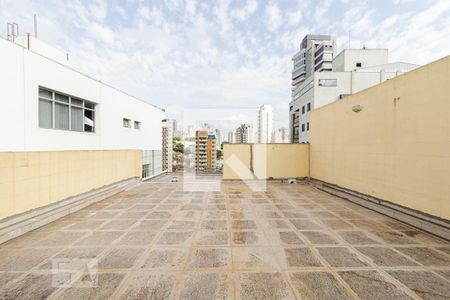 Casa à venda com 2 quartos, 510m² em Vila Mariana, São Paulo