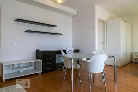 Studio de kitnet/studio para alugar com 1 quarto, 65m² em Cerqueira César, São Paulo